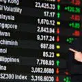 Asia Stocks Rise as Markets Prepare for Policy Changes